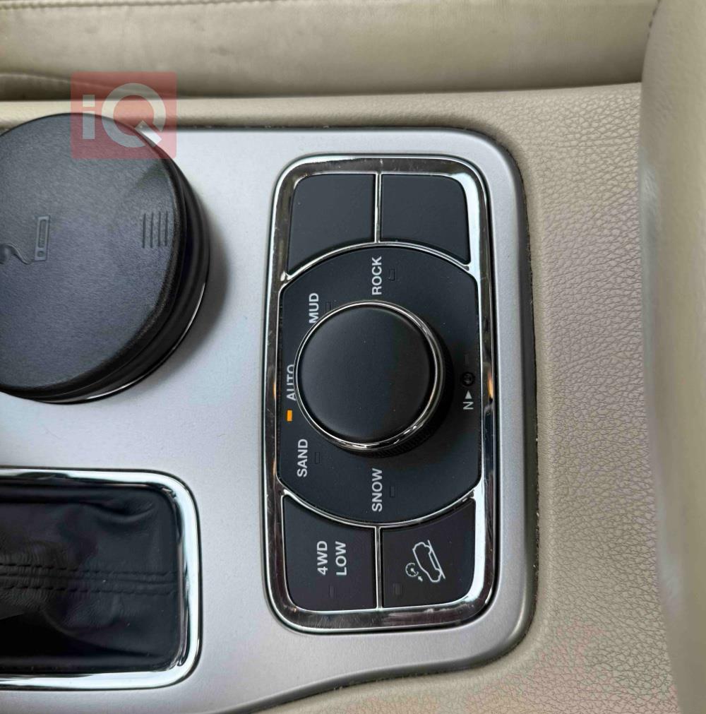 جيب جراند شيروكي